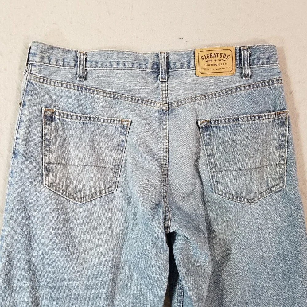 Levi's Signature jeans men's 36x26 relaxed fit boot cut blue‎ denim pants